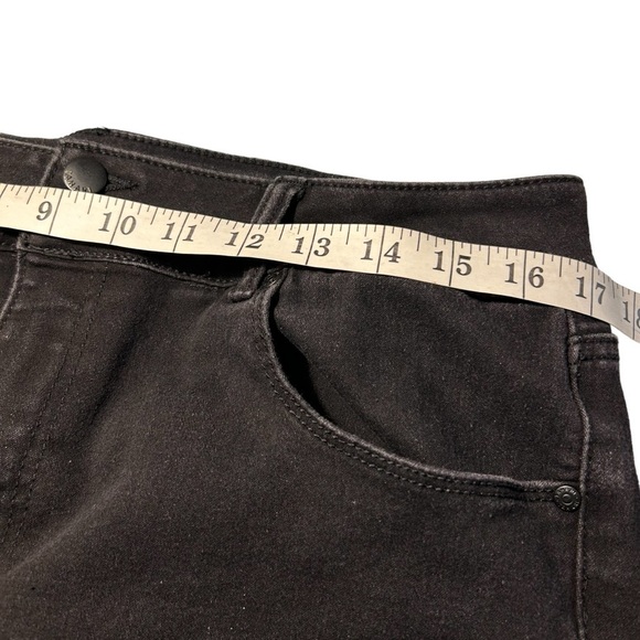 Tahari High Rise Slim Ankle Black Jeans Sz 16/33 - Picture 11 of 14